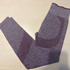 Victoria Secret PINK
Seamless Leggings